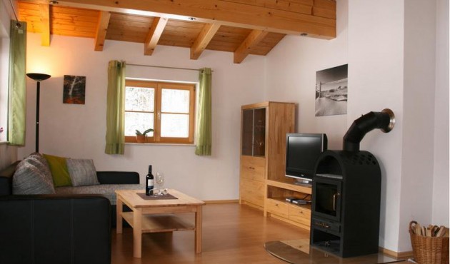 Haus Bergfreund Familie Rietzler In Hirschegg Igv